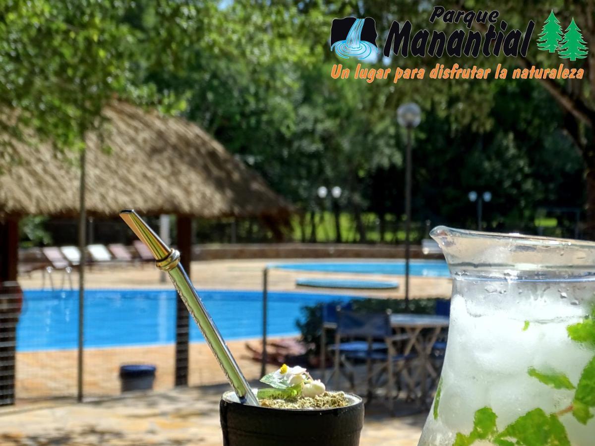 Parque Hotel Manantial Hohenau Exterior photo