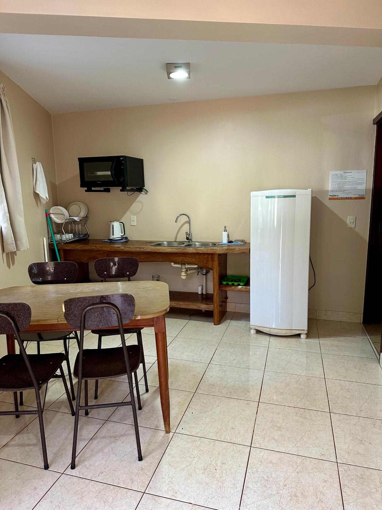 Parque Hotel Manantial Hohenau Exterior photo